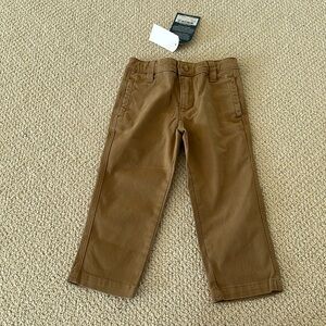 Khaki pants NWT Hayley 2T